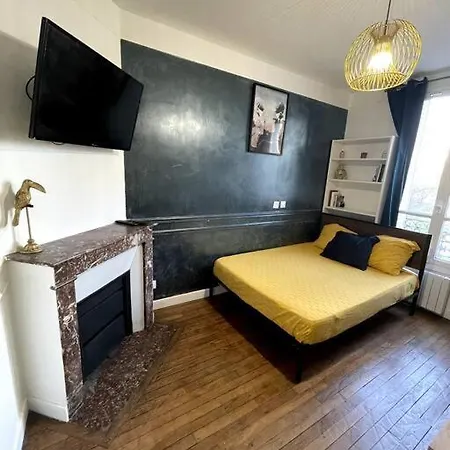 Vintage : Proche Paris 아파트 *